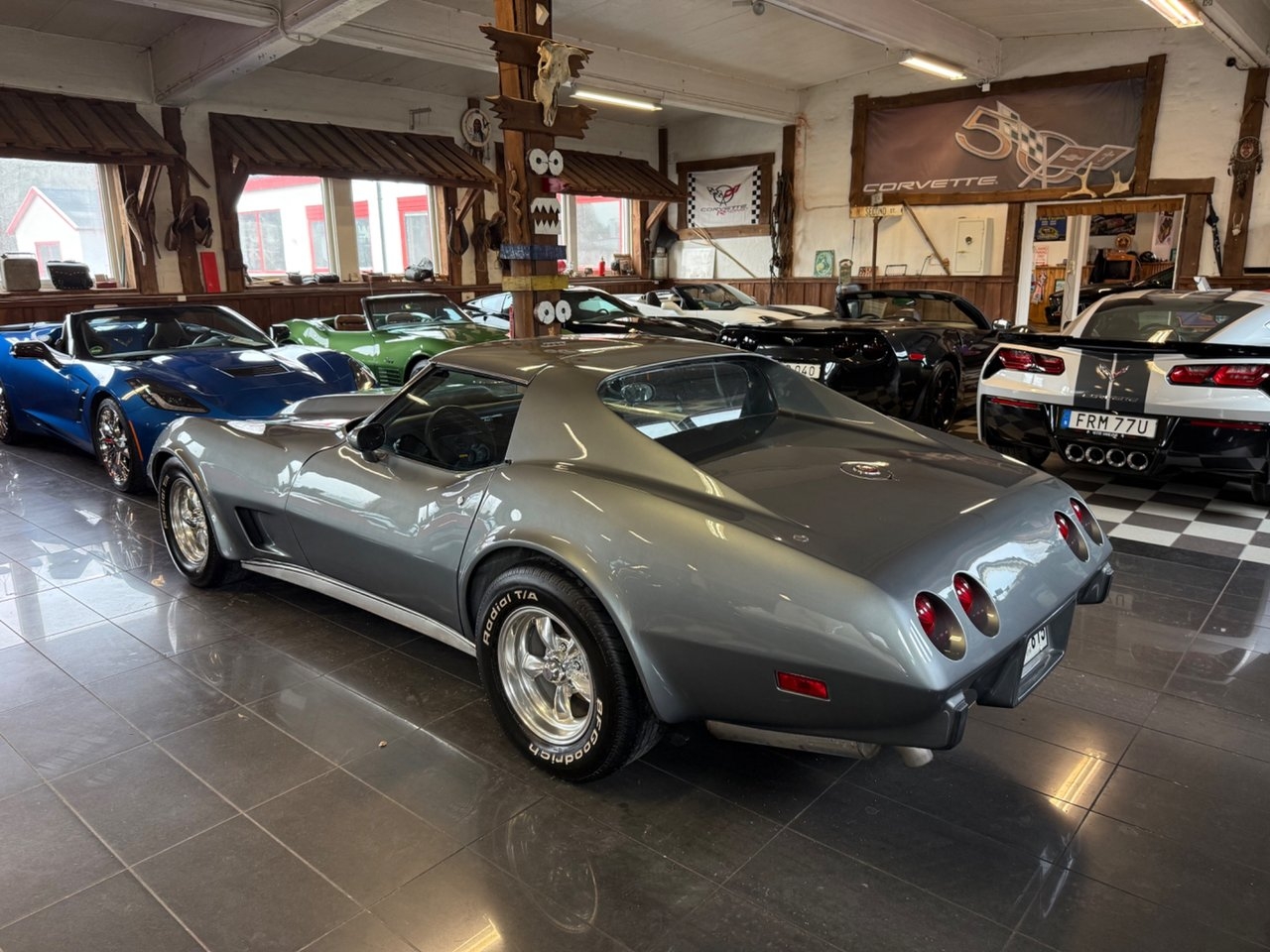 Chevrolet Corvette 1976, bild 3/10