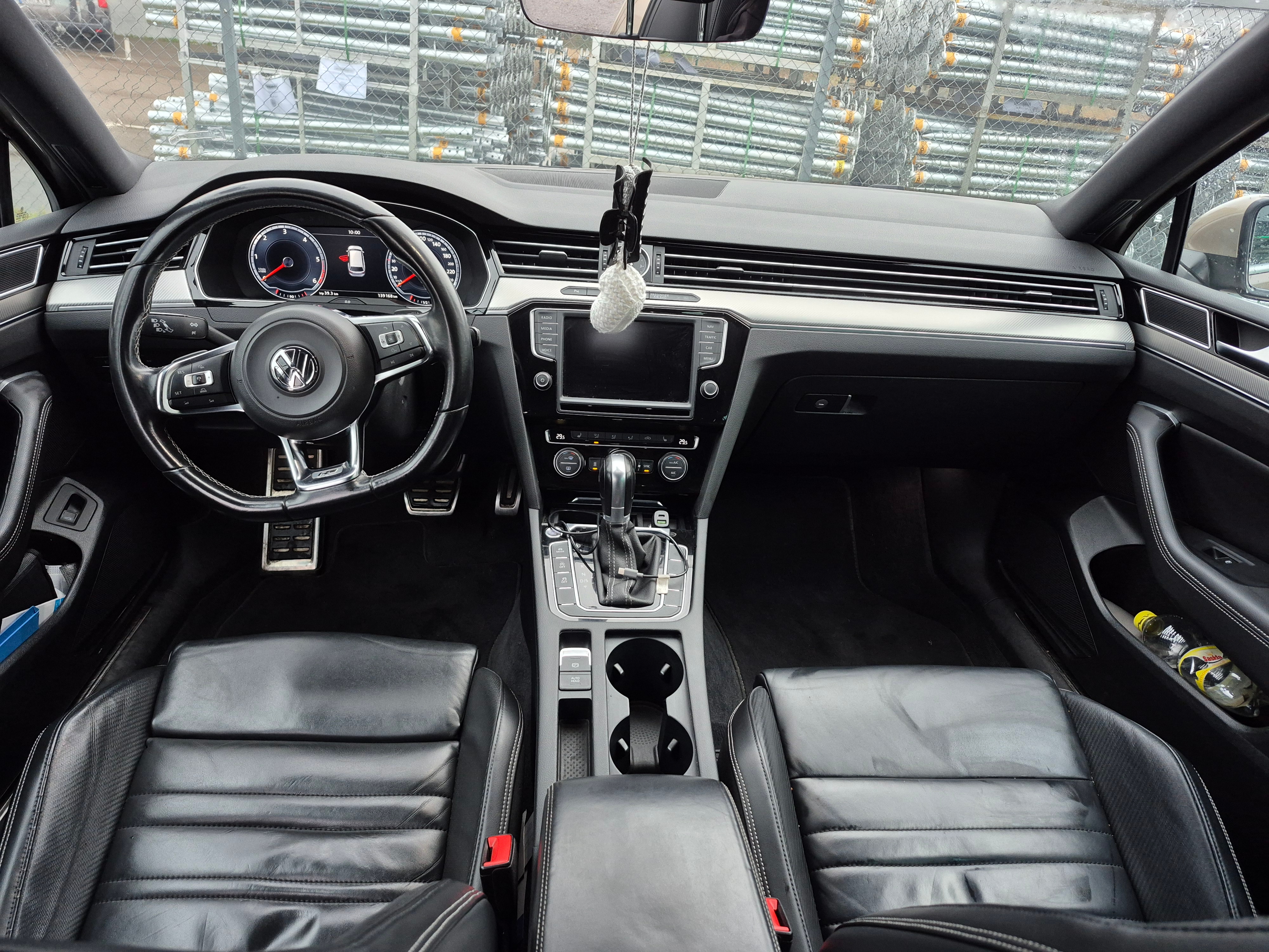Volkswagen Passat 2016, bild 7/10
