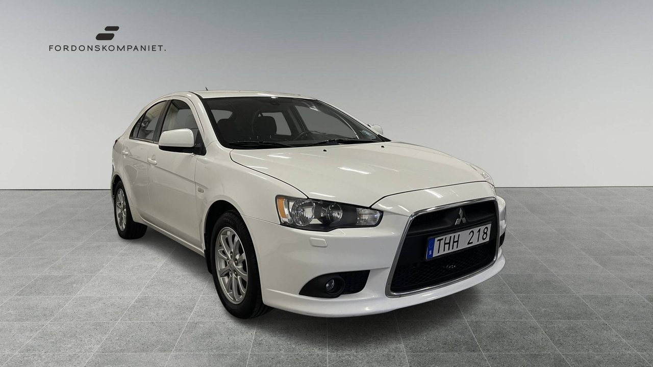 Mitsubishi Lancer 2014, bild 3/10