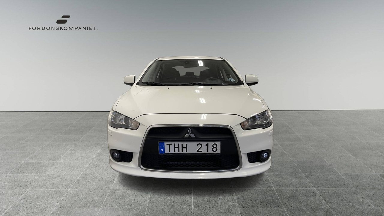Mitsubishi Lancer 2014, bild 2/10