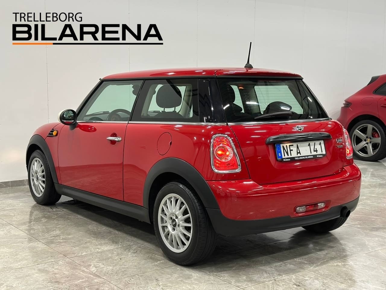 MINI Cooper One Manuell, 75hk 2013, kuva 6/10