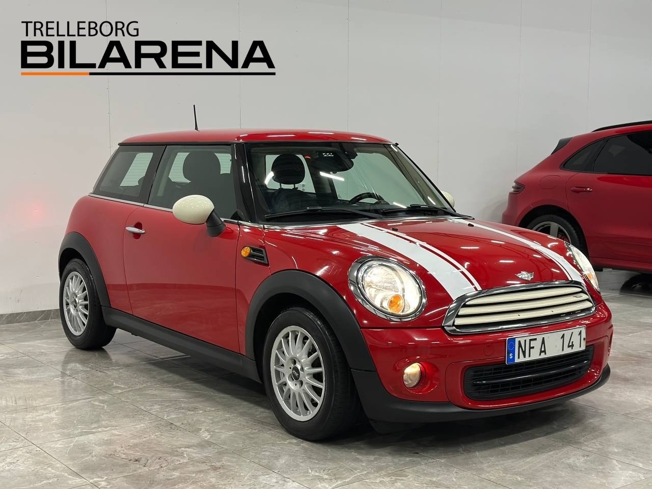 MINI Cooper One Manuell, 75hk 2013, kuva 2/10