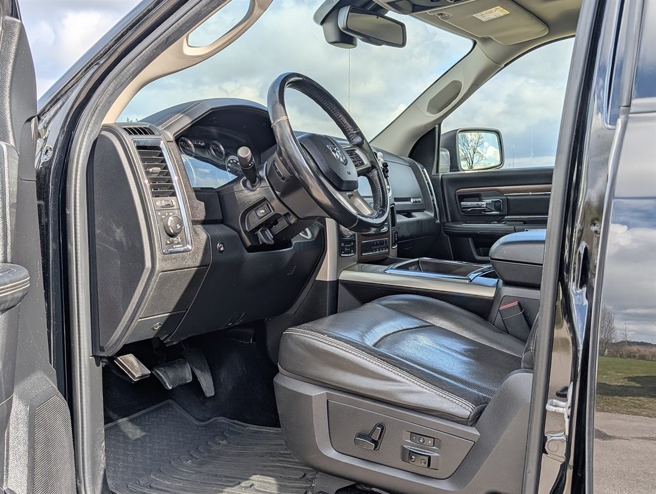 RAM 1500 2015, bild 7/10
