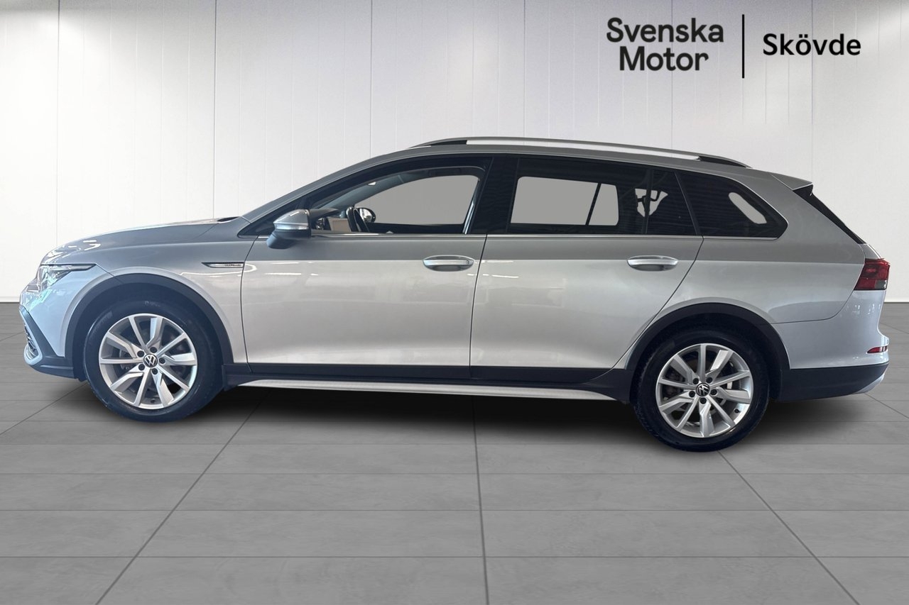Volkswagen Golf 2023, bild 2/23