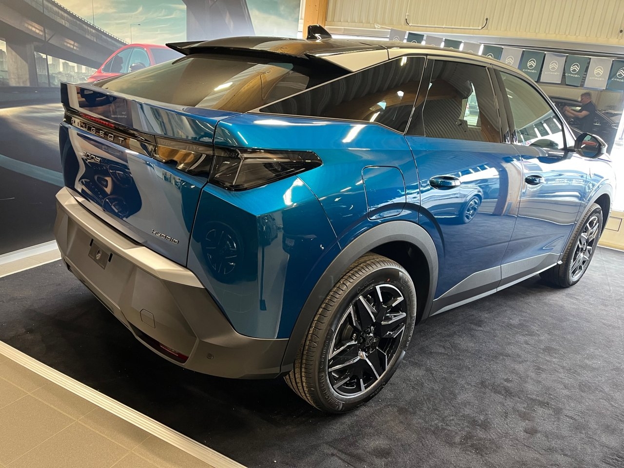 Peugeot 3008 GT Hybrid 145hk AUT 2026, bild 2/4