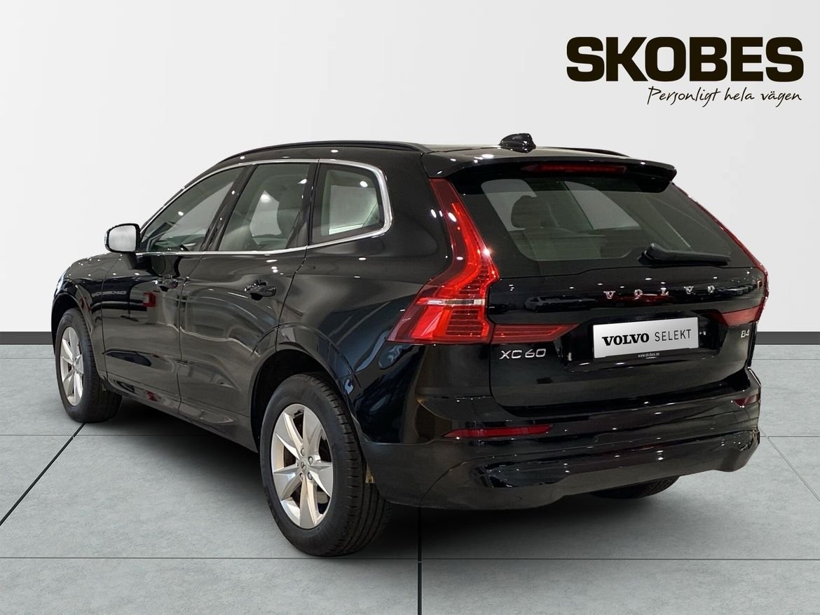 Volvo XC60 B4 Diesel Core 2023, bild 5/17
