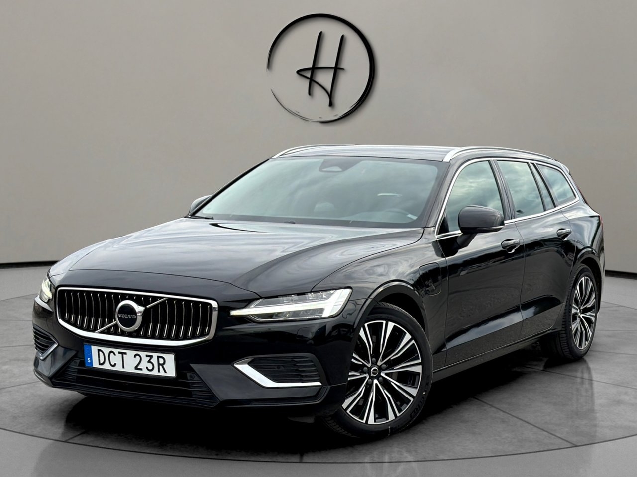 Volvo V60 Recharge T6 350hk AWD 2023, bild 2/10
