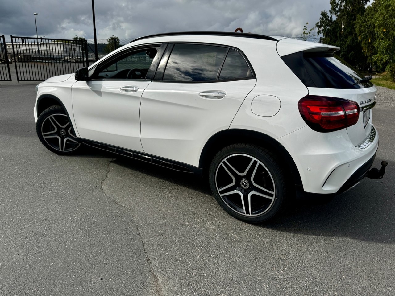 Mercedes-Benz GLA 2019, bild 4/24