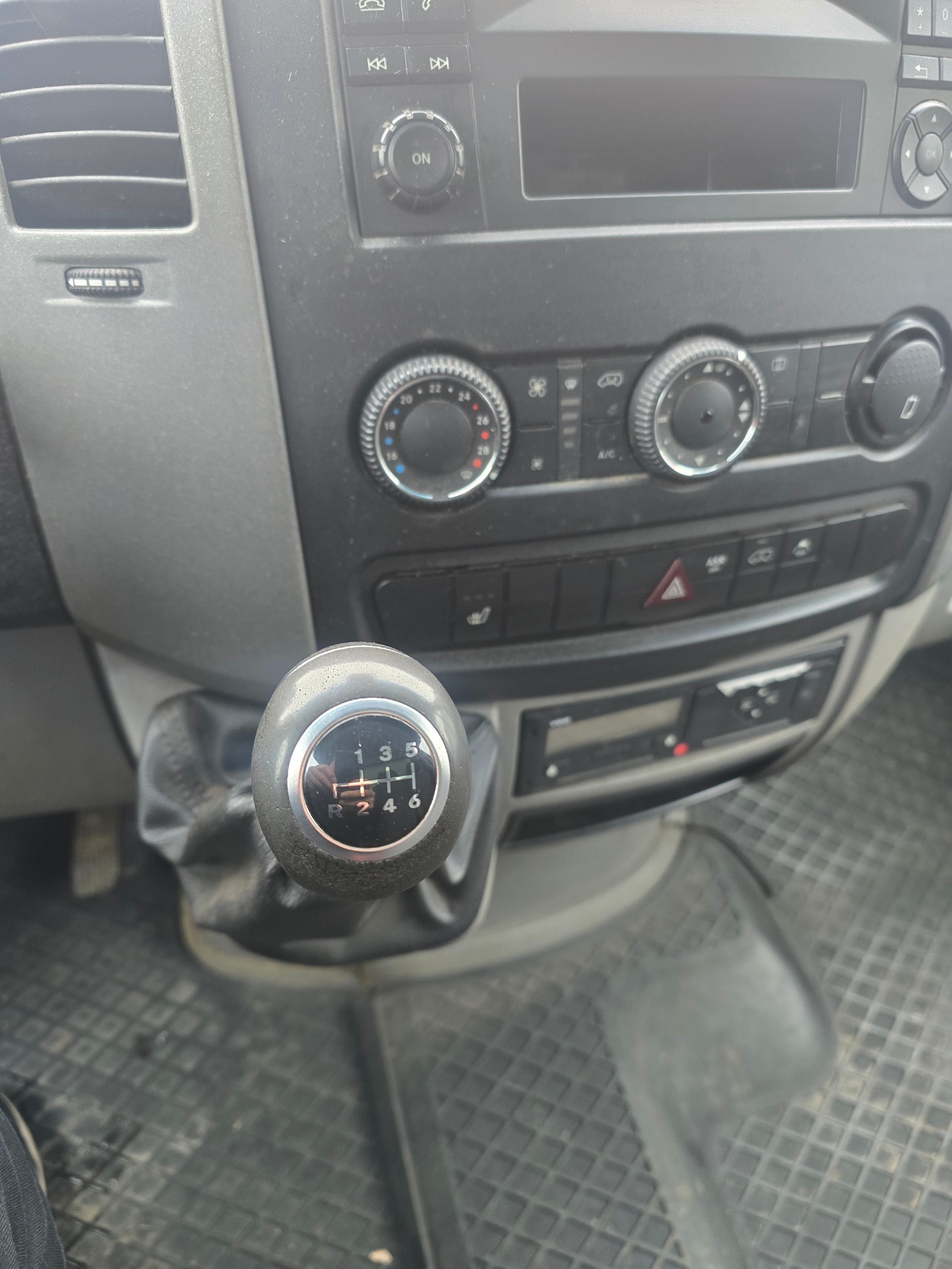 Mercedes-Benz Sprinter 2018, bild 3/10