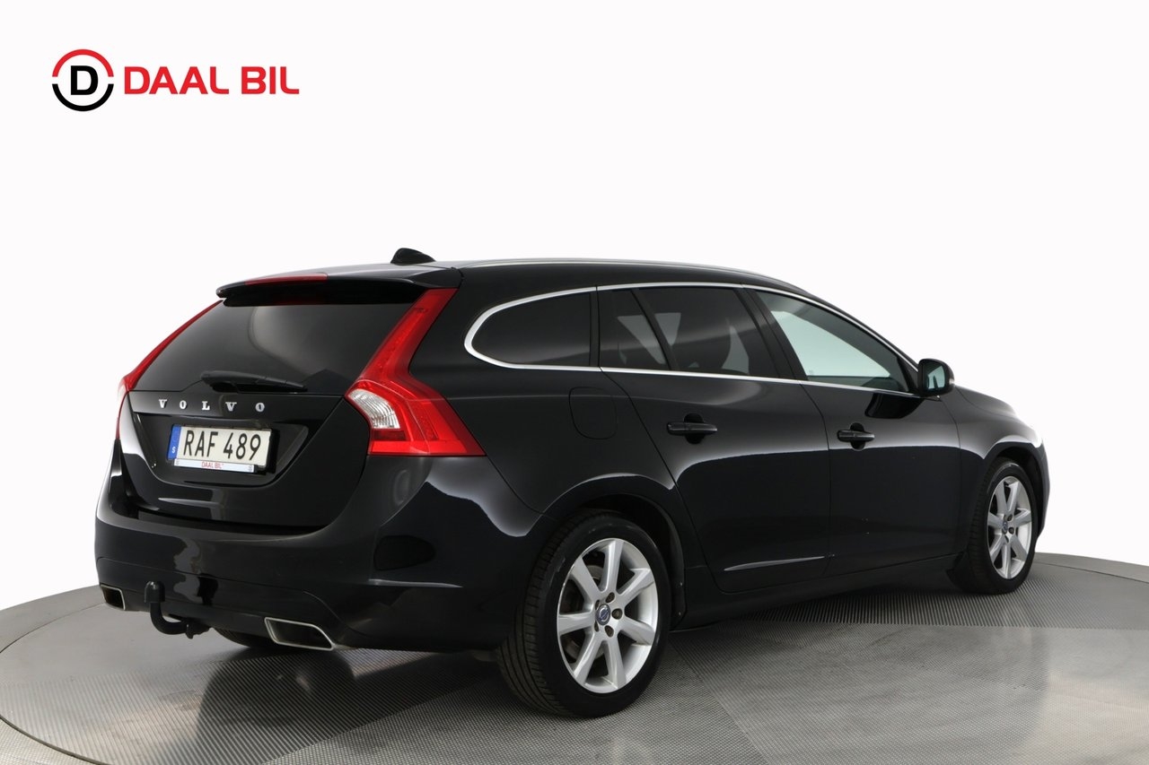 Volvo V60 D4 AWD 190HK SUMMUM DRAG 2016, bild 6/23
