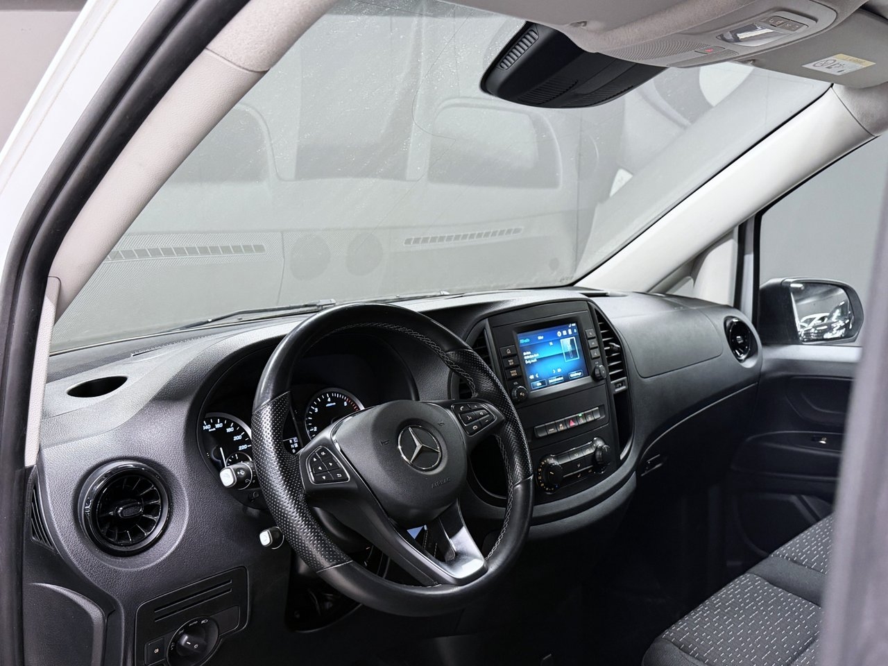 Mercedes-Benz Vito 2022, bild 6/11