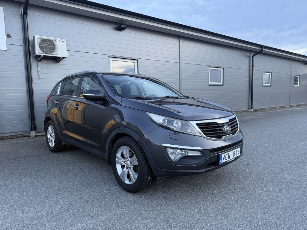 Kia Sportage 1.7 CRDi EX Euro 5 2012, bild 2/10