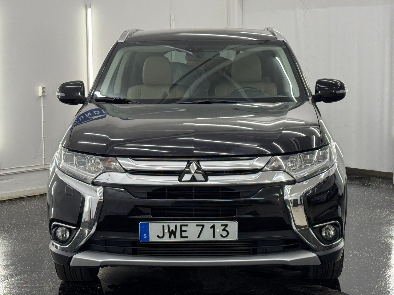 Mitsubishi Outlander 2016, photo 2/19