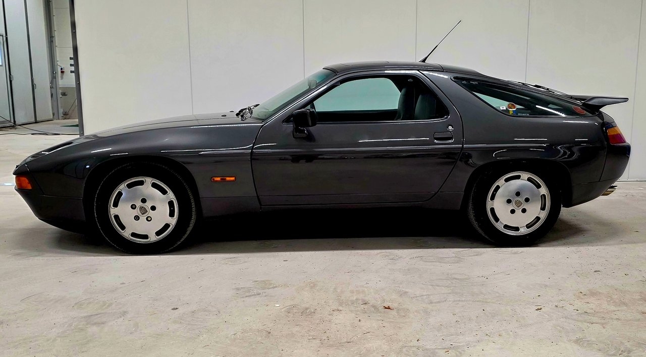 Porsche 928 S4 1989, kuva 3/22