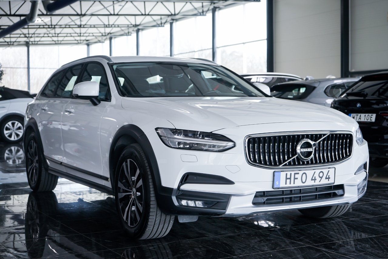 Volvo V90 Cross Country 2020, kuva 2/10