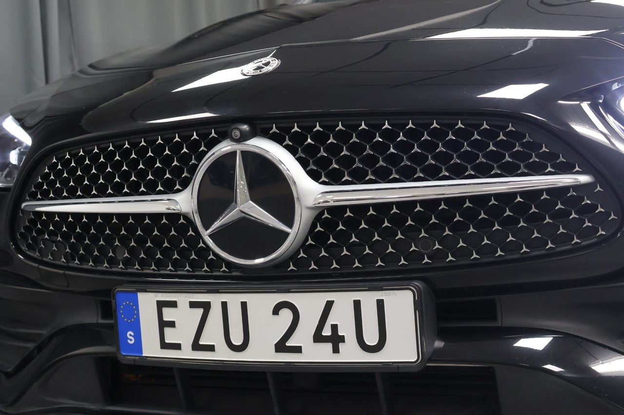 Mercedes-Benz C 2023, photo 7/23