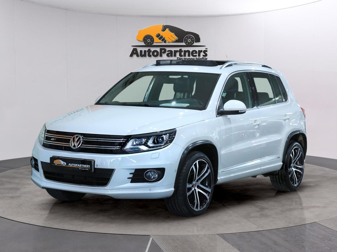 Volkswagen Tiguan 2016, bild 2/10