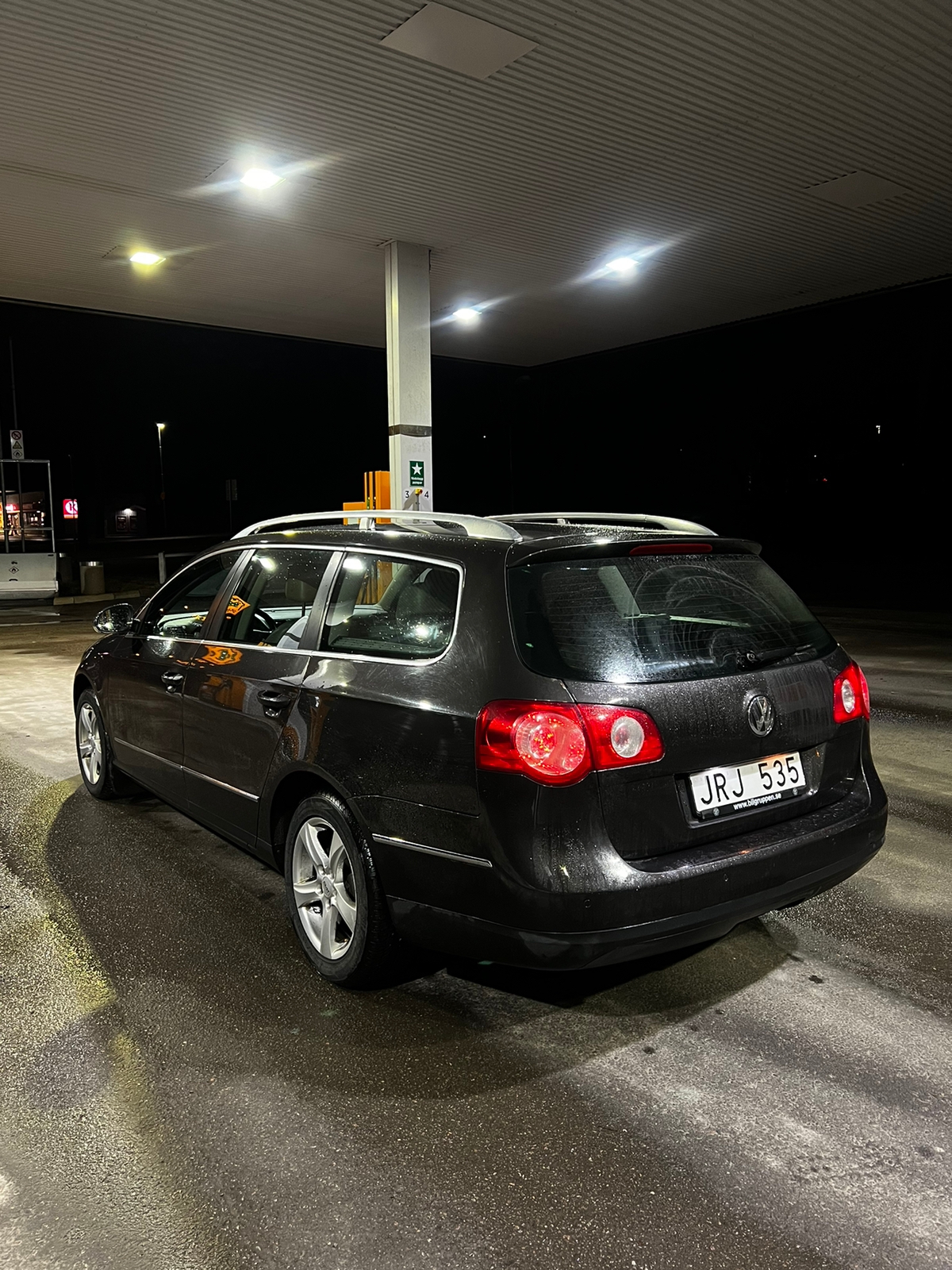 Volkswagen Passat 2009, bild 4/6