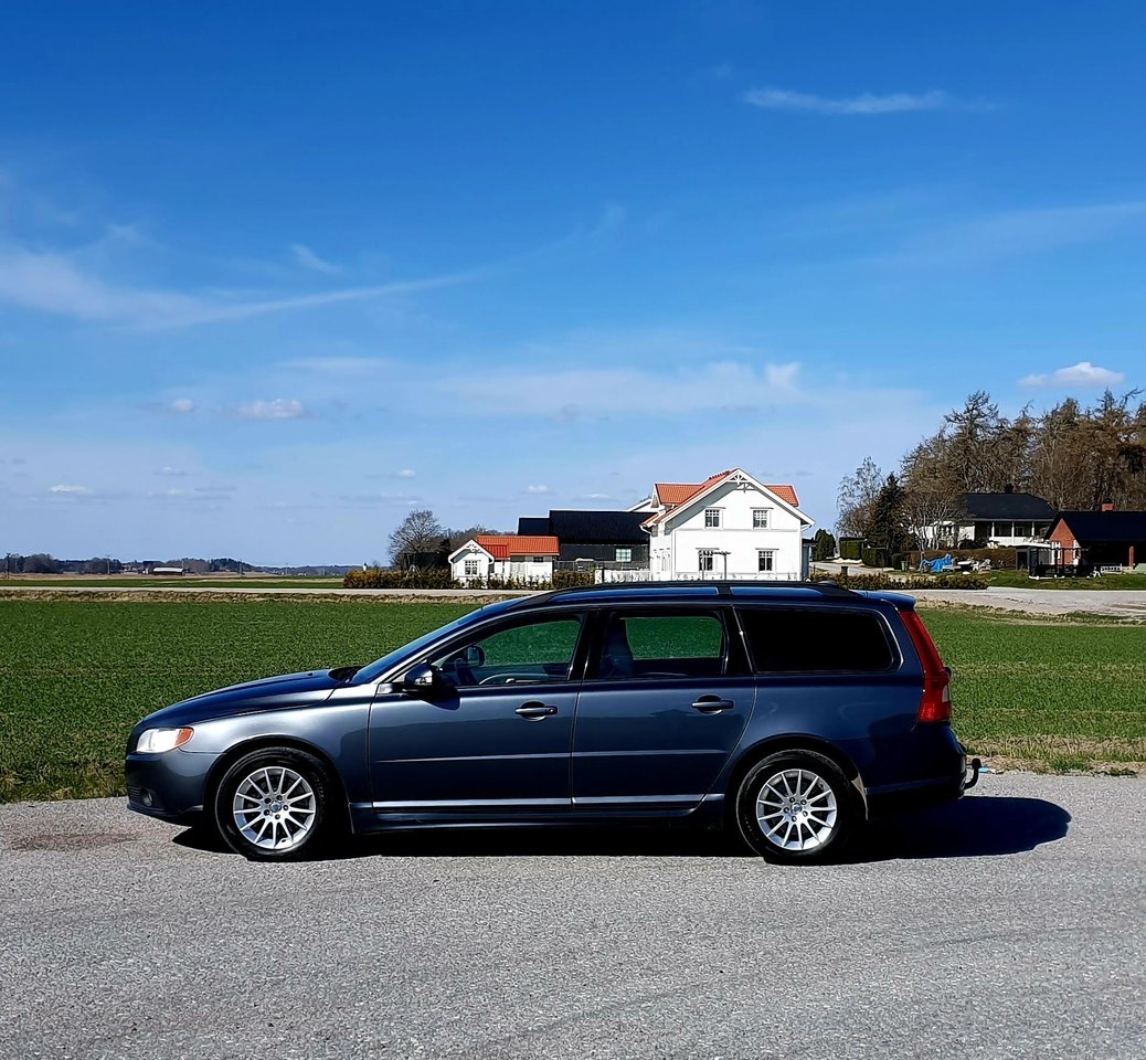 Volvo V70 D5 205hk Automat Helskinn GPS 2010, bild 3/10