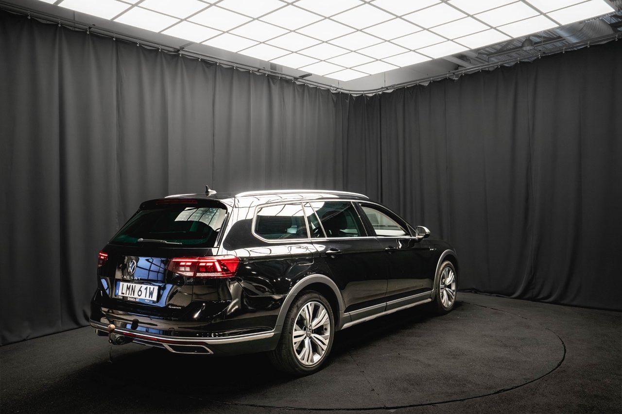 Volkswagen Passat 2022, photo 6/10