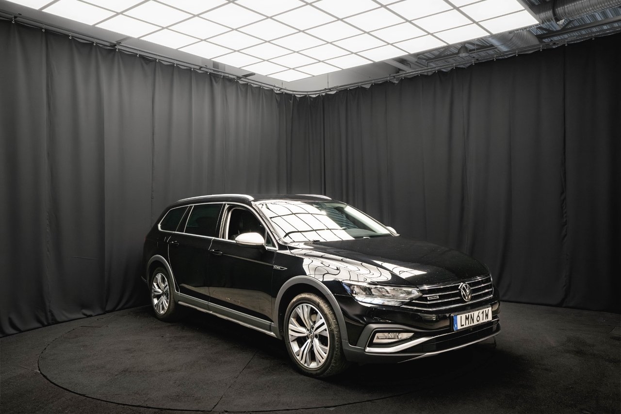 Volkswagen Passat 2022, photo 4/10