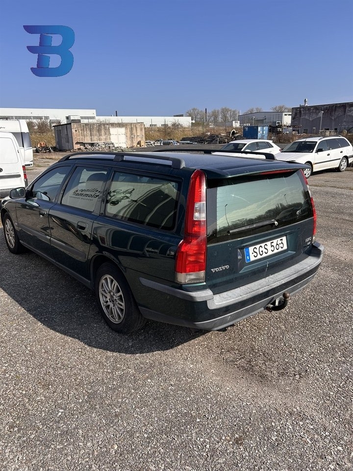 Volvo V70 2.4 Manuell, 170hk Business 2001, bild 2/4