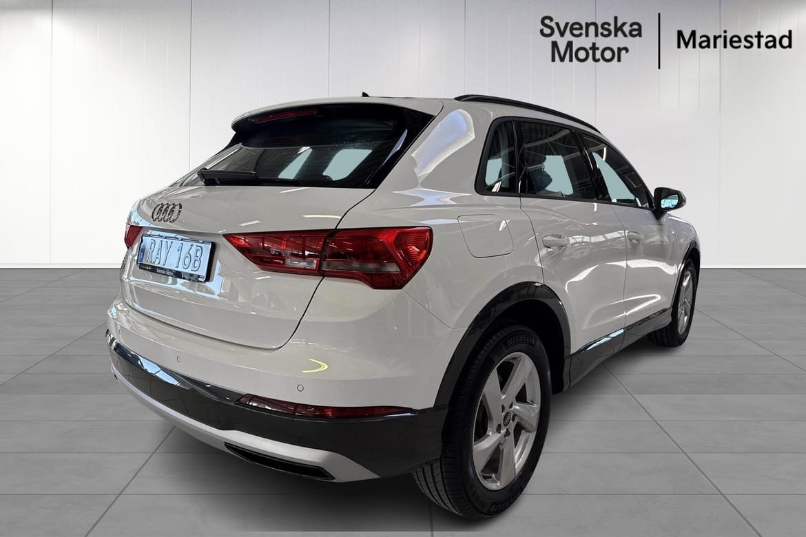 Audi Q3 35 TFSI 2024, photo 4/10