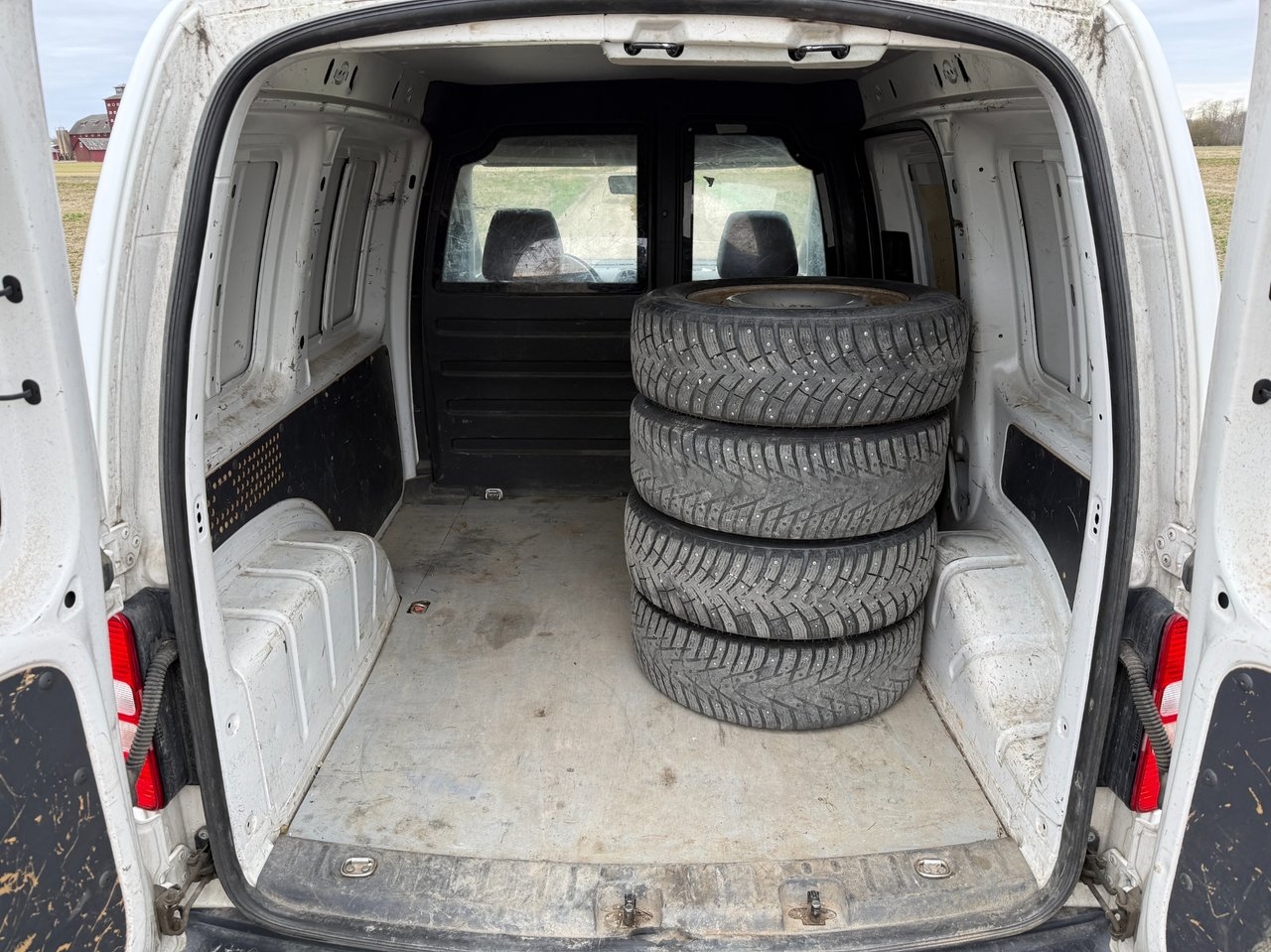 Volkswagen Caddy 2012, bild 5/9