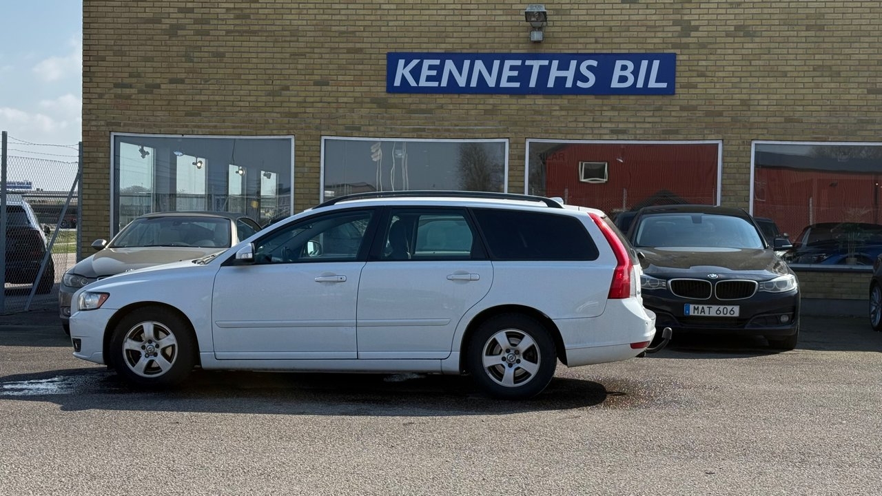 Volvo V50 1.6 D Momentum Euro 4 2010, kuva 7/10