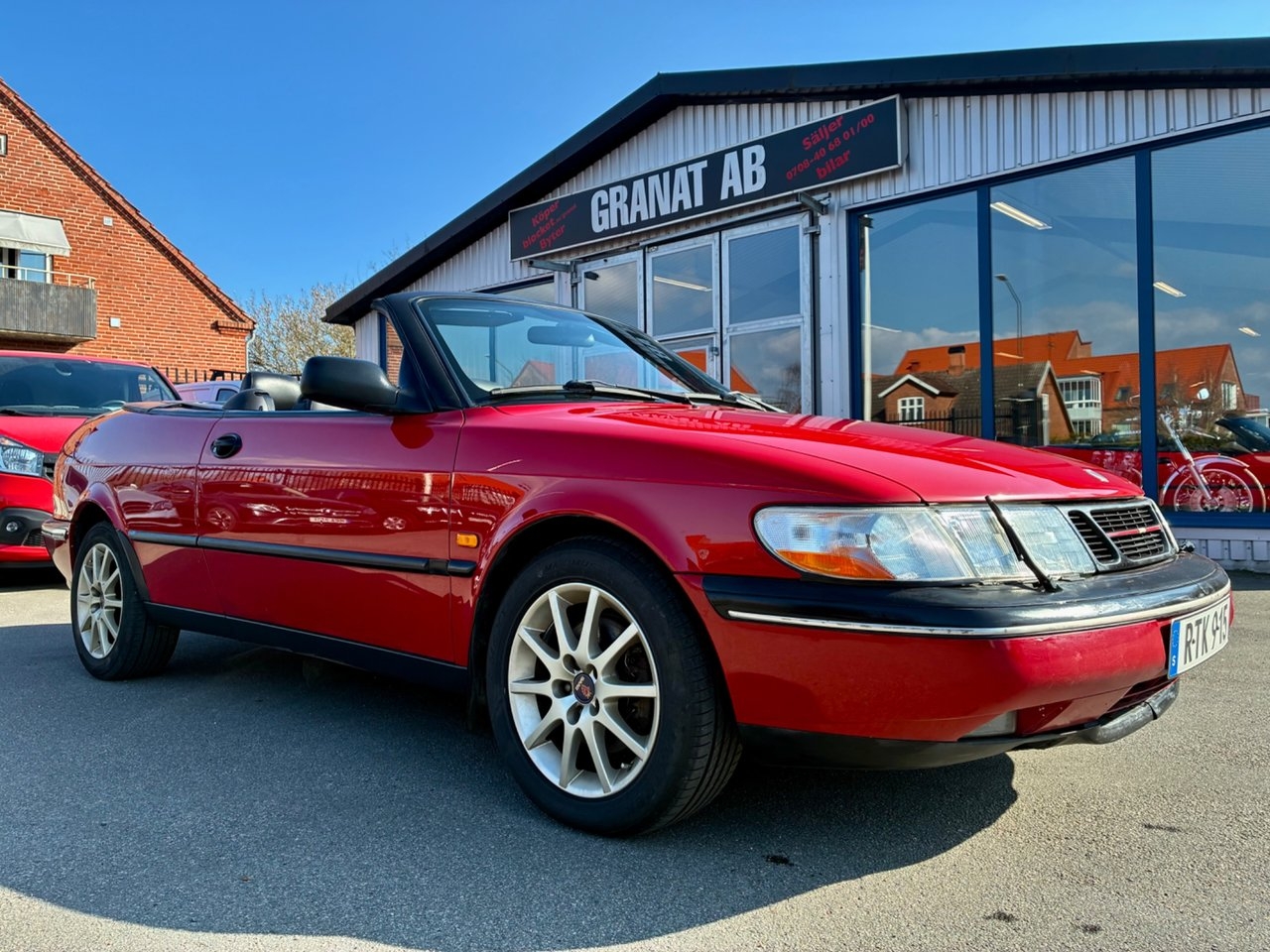 Saab 900