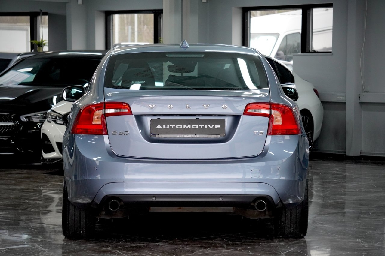 Volvo S60 T3 Kinetic 152hk Kinetic 2017, bild 3/10