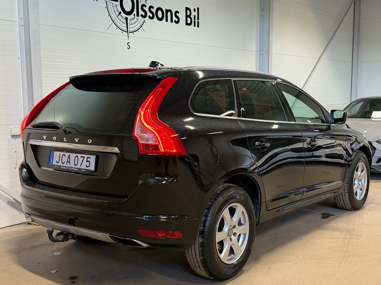 Volvo XC60 2016, kuva 6/10