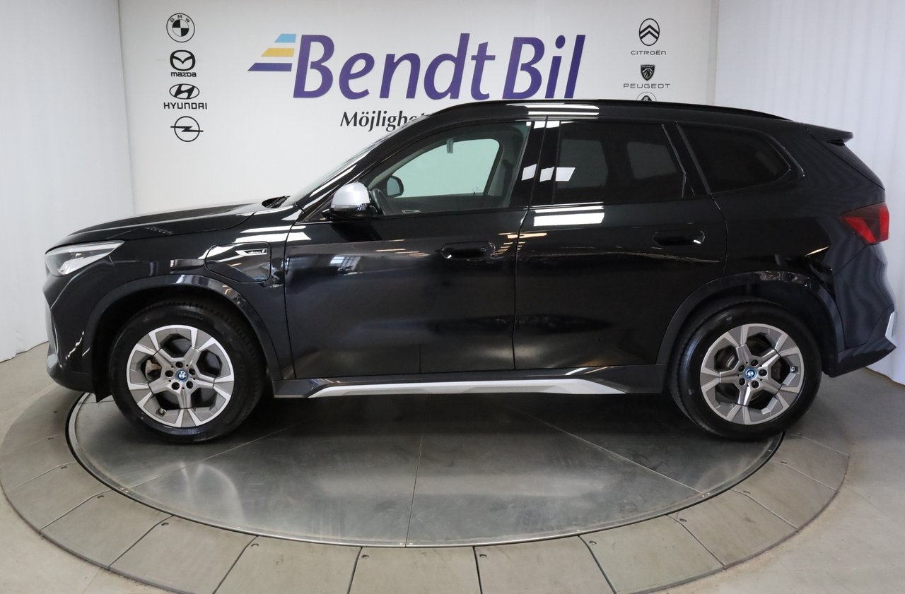 BMW X1 xDrive30e 2023, bild 6/10