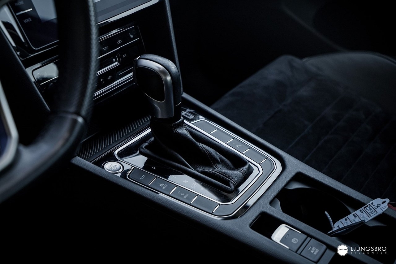 Volkswagen Passat 2021, bild 7/13
