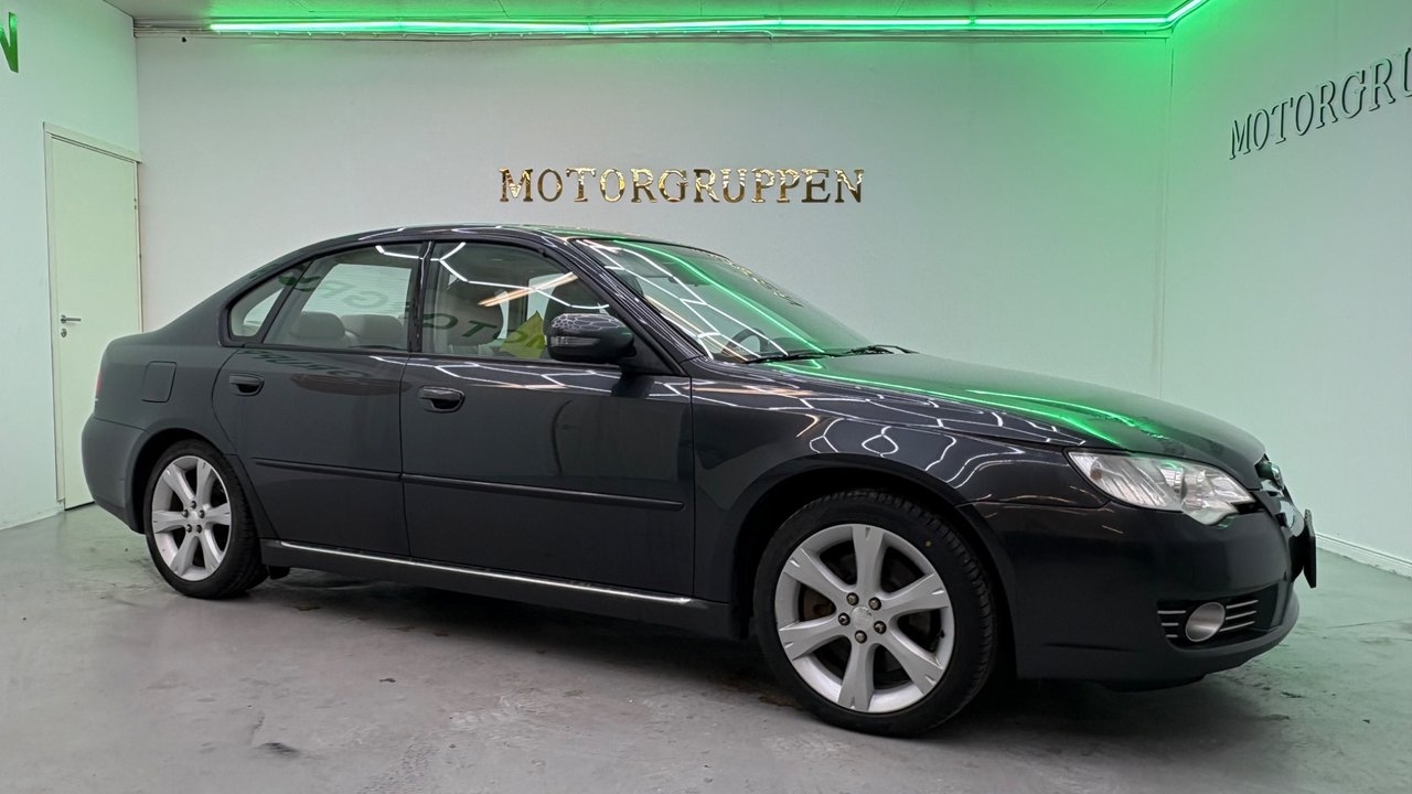 Subaru Legacy 3.0 4WD Euro 4 2007, bild 3/12