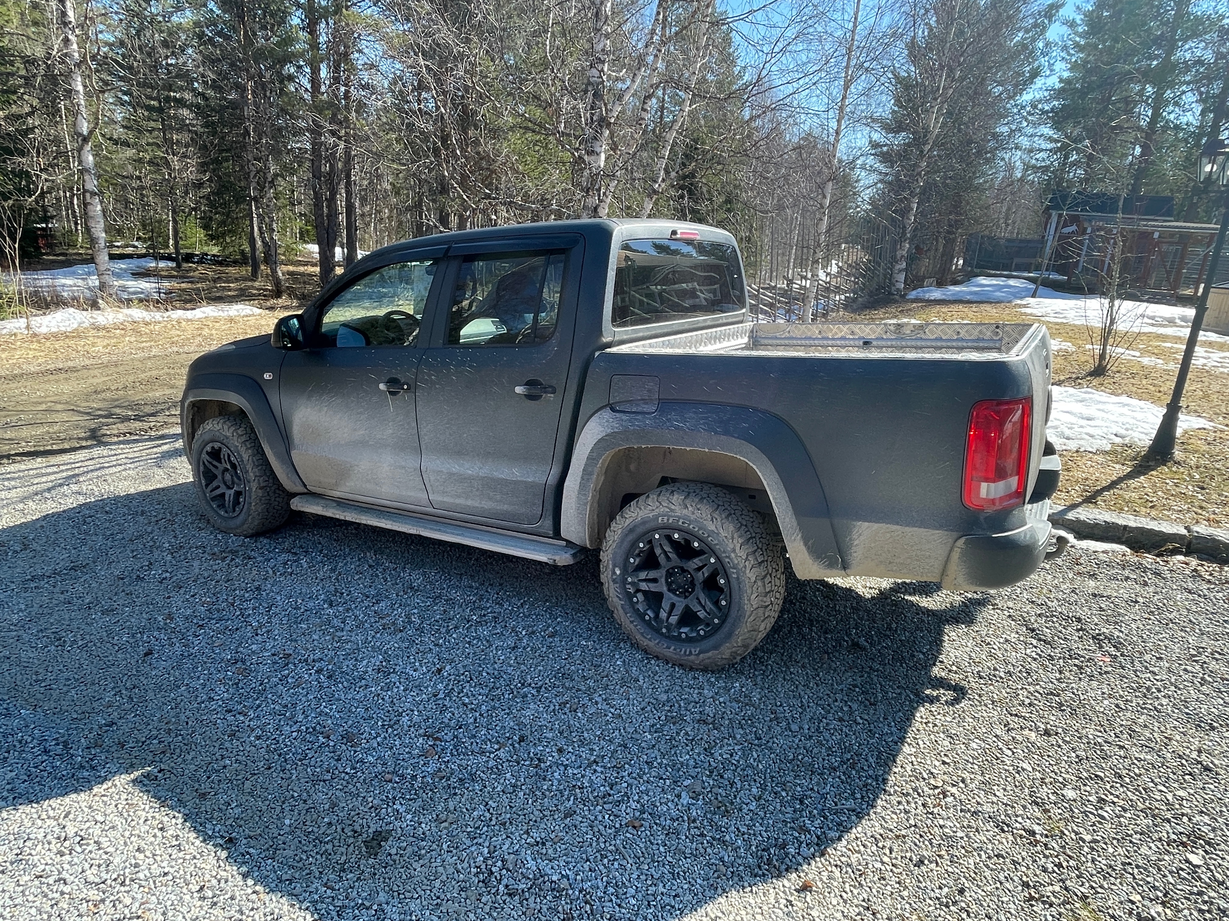 Volkswagen Amarok 2018, bild 3/10
