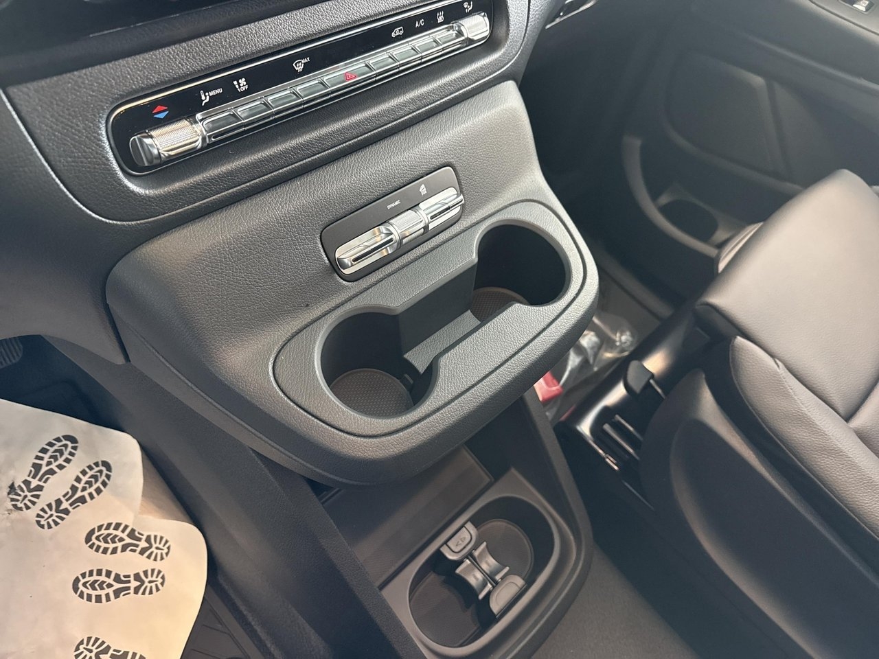 Mercedes-Benz Vito 2026, bild 7/13