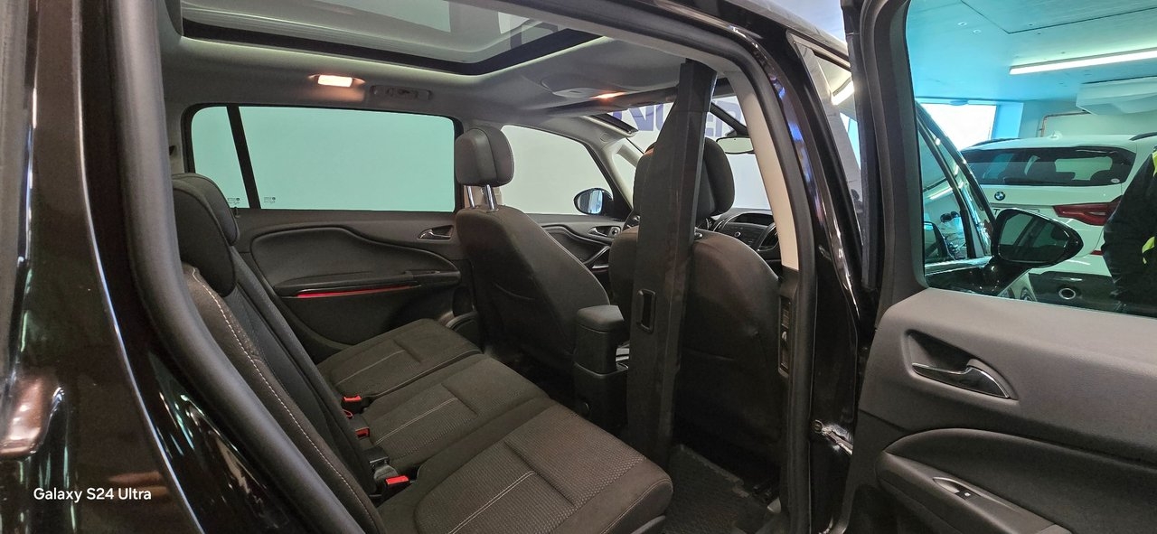 Opel Zafira Tourer Tourer 2.0 CDTI 2013, kuva 7/12