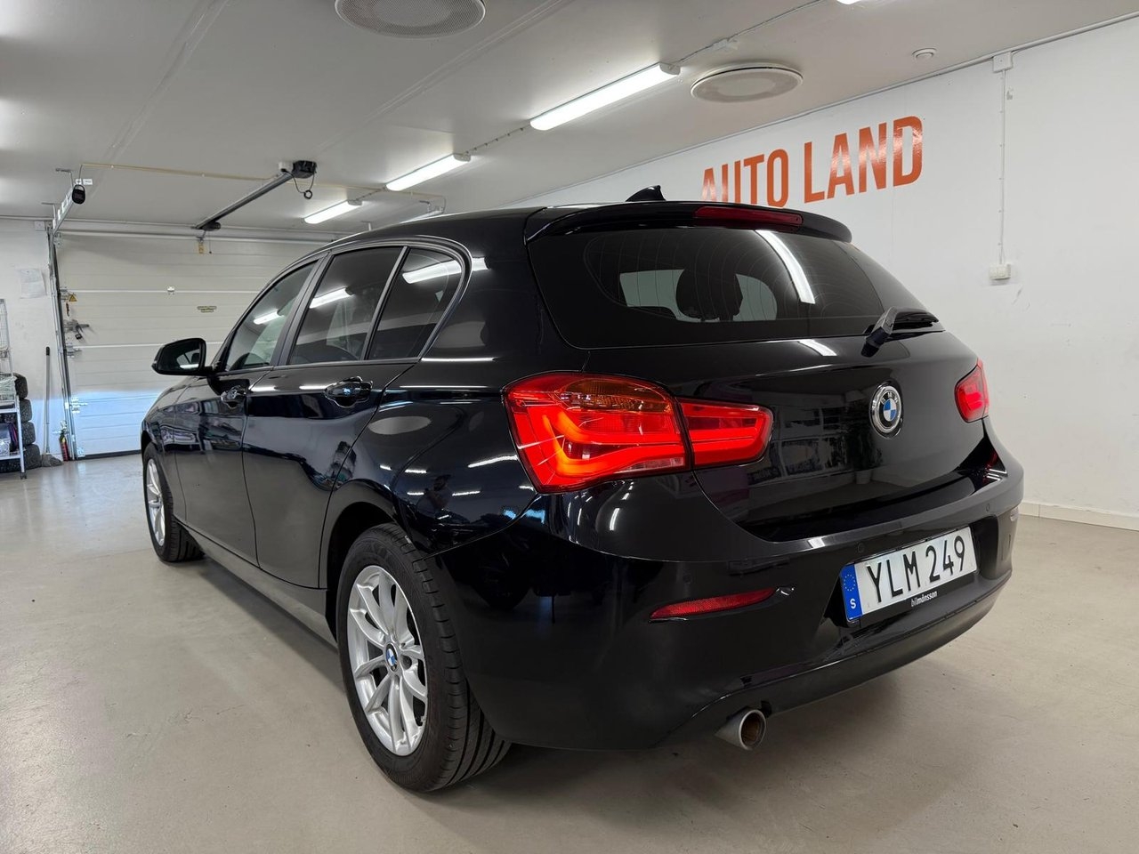 BMW 118 2017, bild 7/10