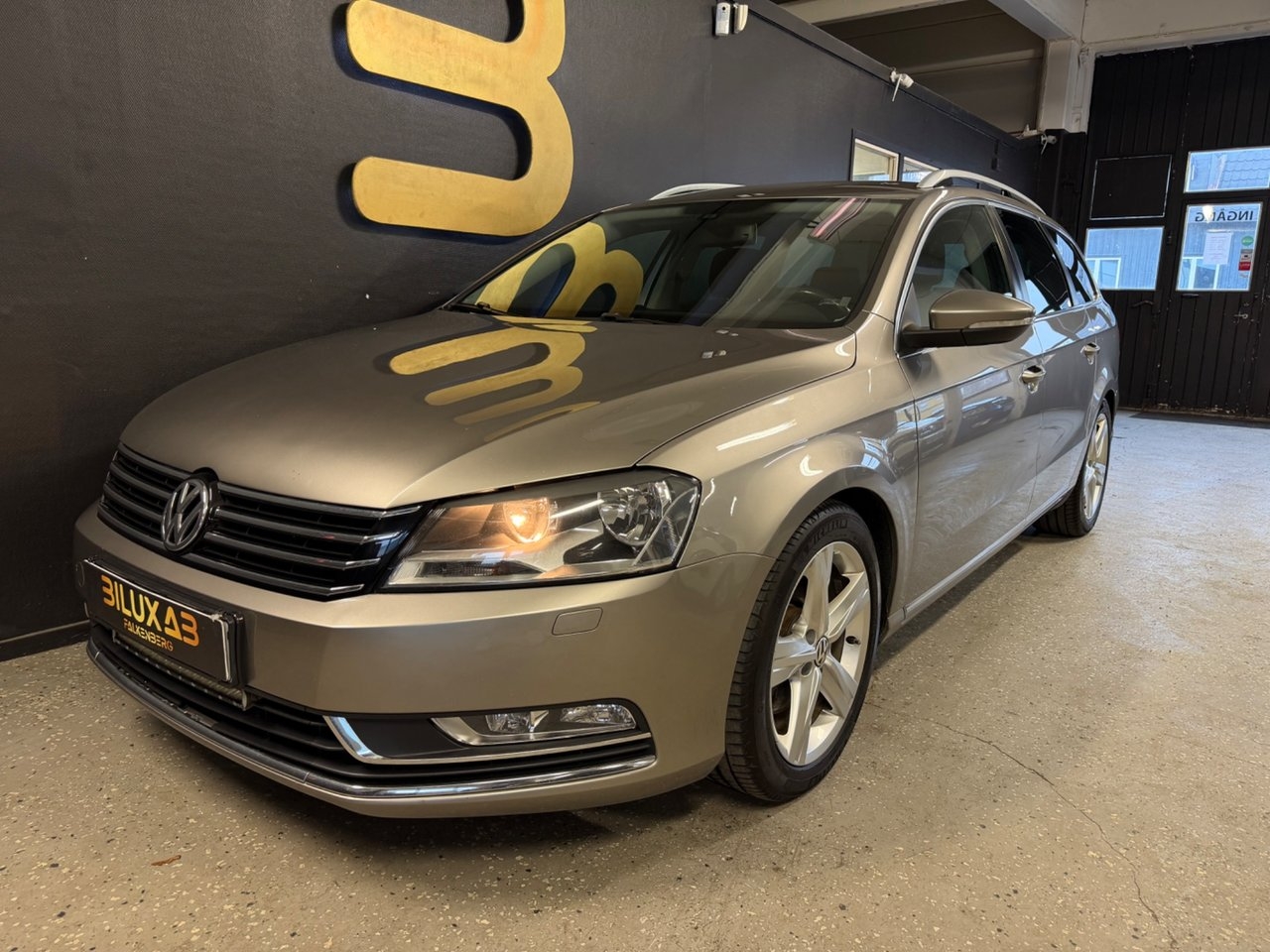 Volkswagen Passat 2015, bild 4/10
