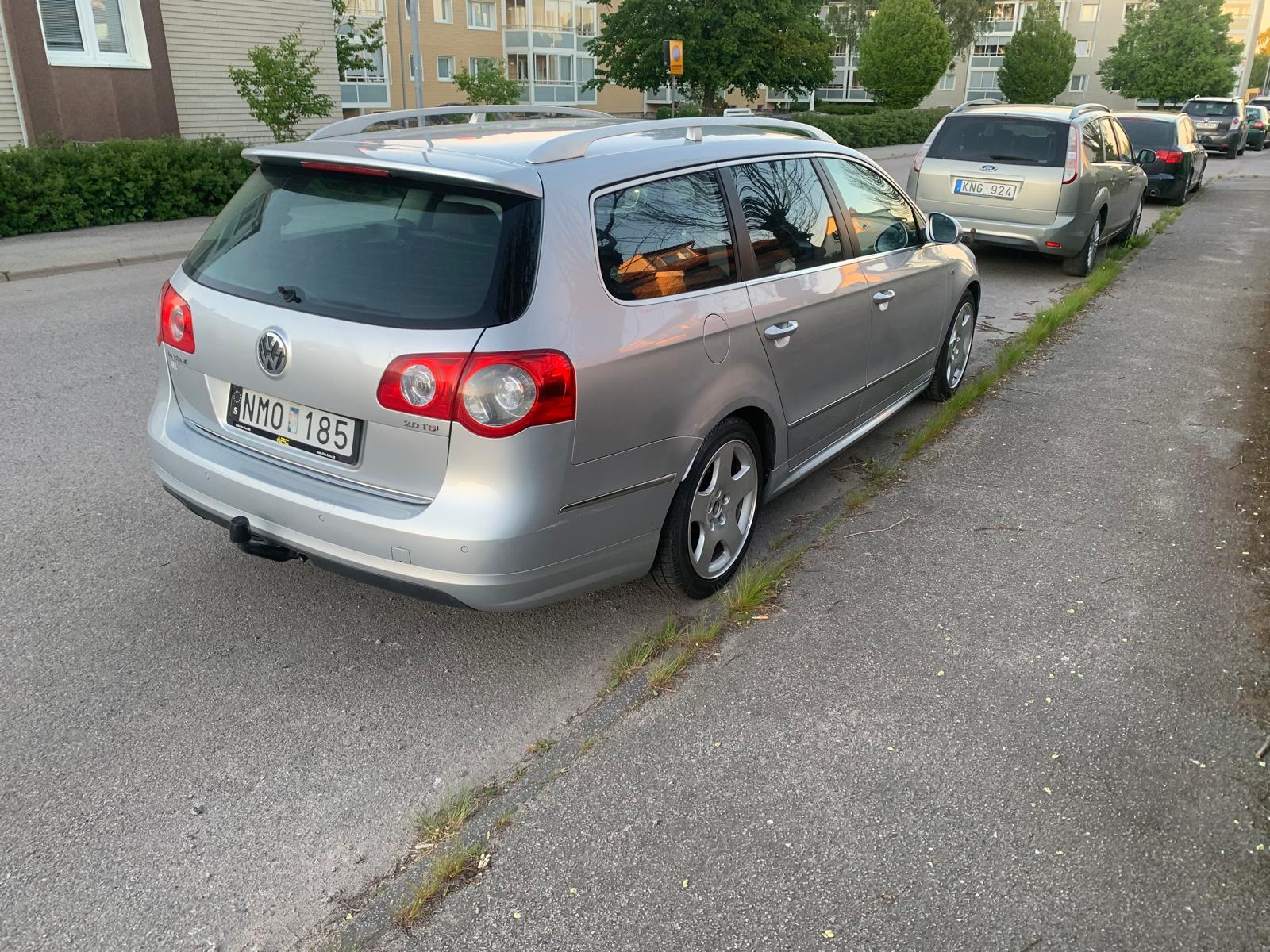 Volkswagen Passat 2009, bild 7/10