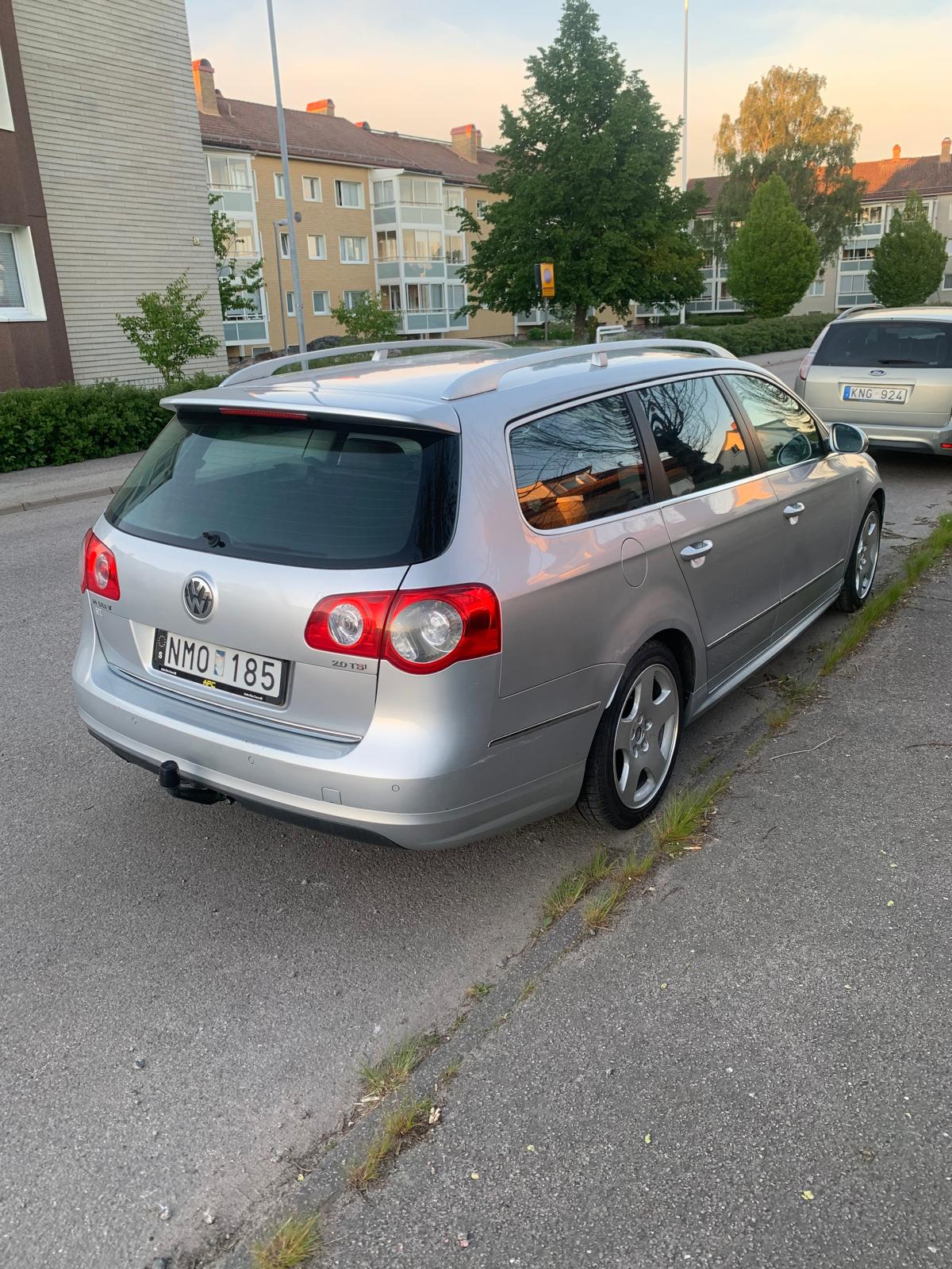 Volkswagen Passat 2009, bild 5/10