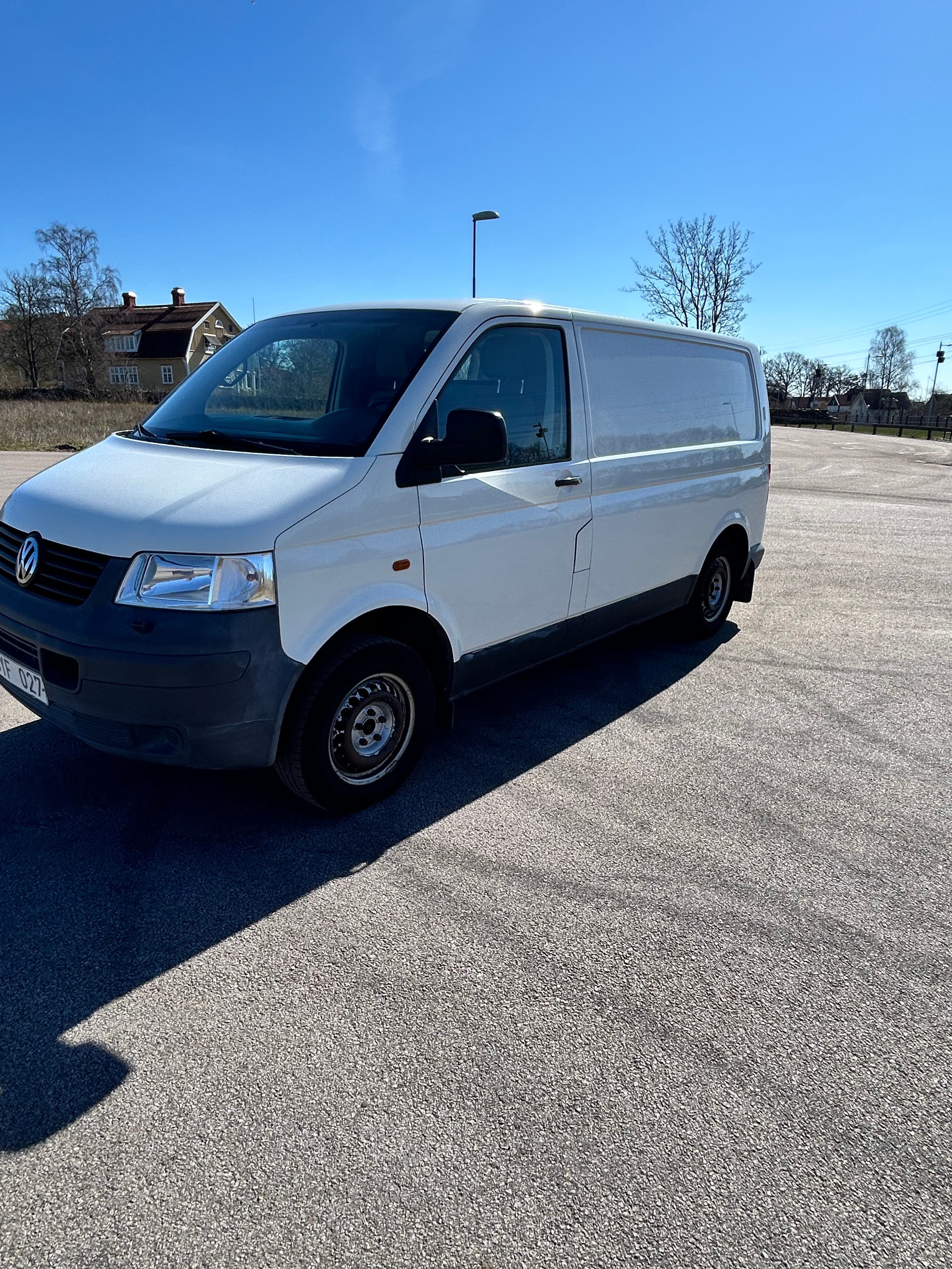 Volkswagen Transporter 2.5 TDI 2004, kuva 4/10