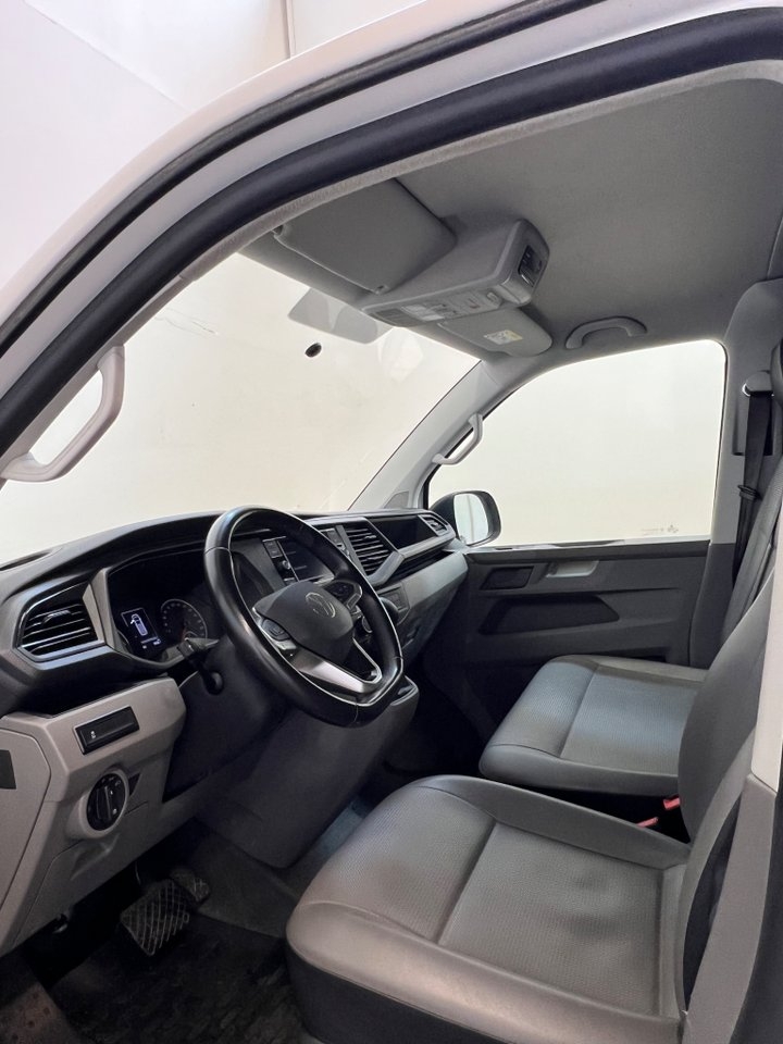 Volkswagen Transporter 2023, bild 7/13