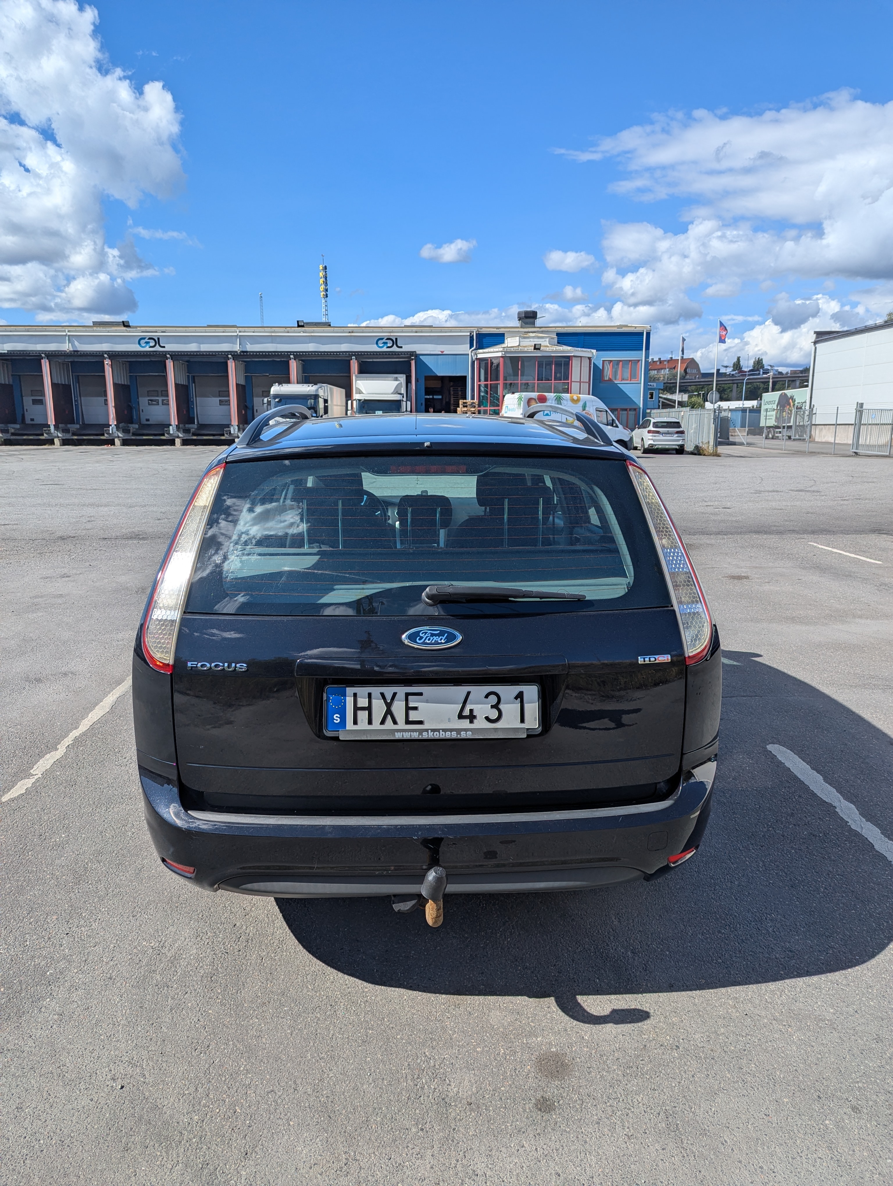 Ford Focus Kombi 1.6 TDCi Manuell 2011, bild 4/7