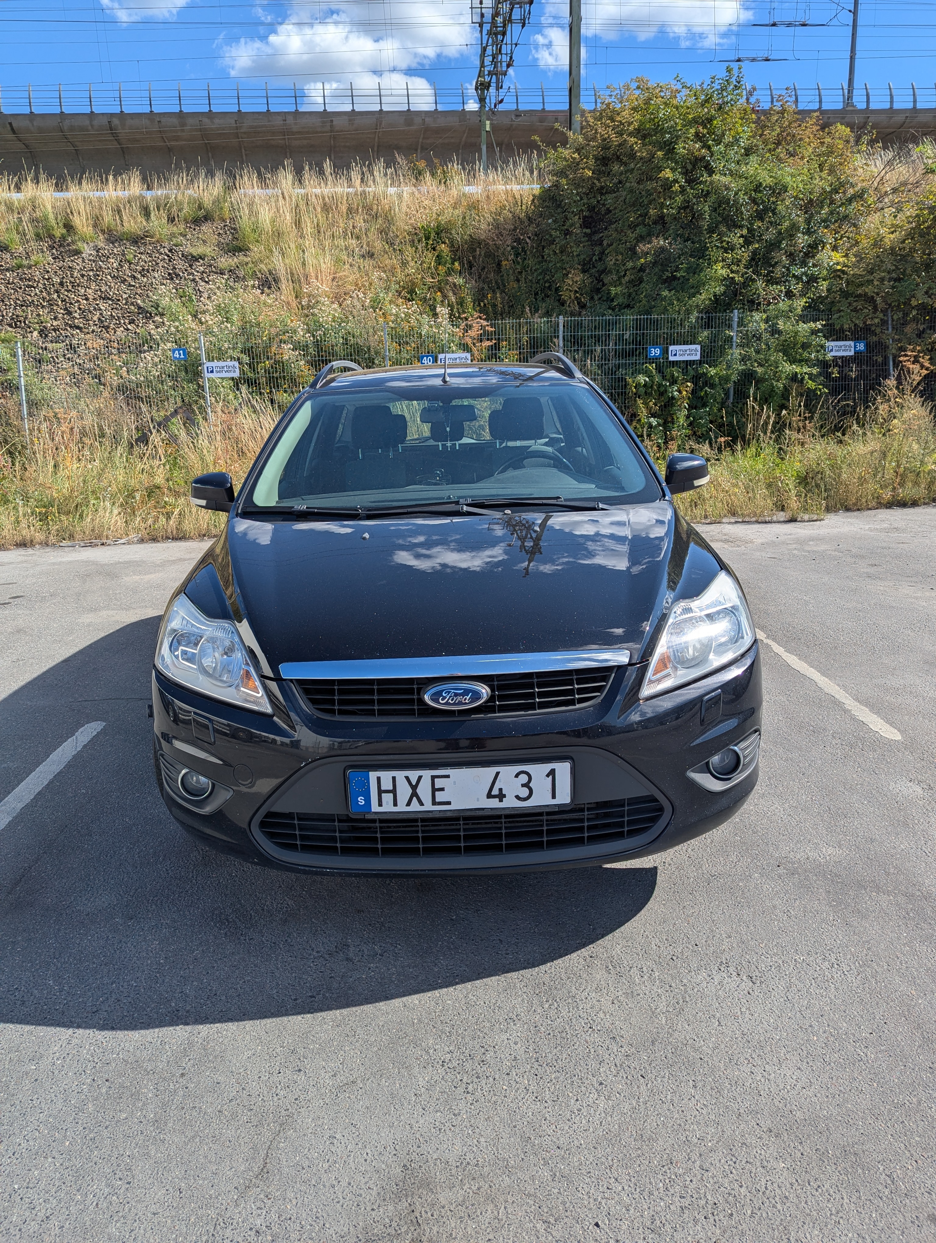 Ford Focus Kombi 1.6 TDCi Manuell 2011, bild 7/7