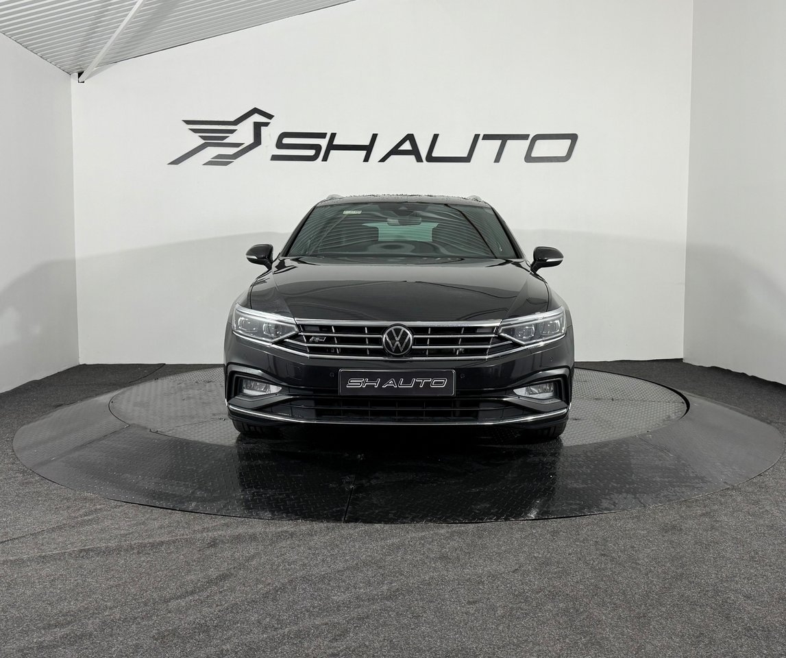 Volkswagen Passat 2021, bild 2/10