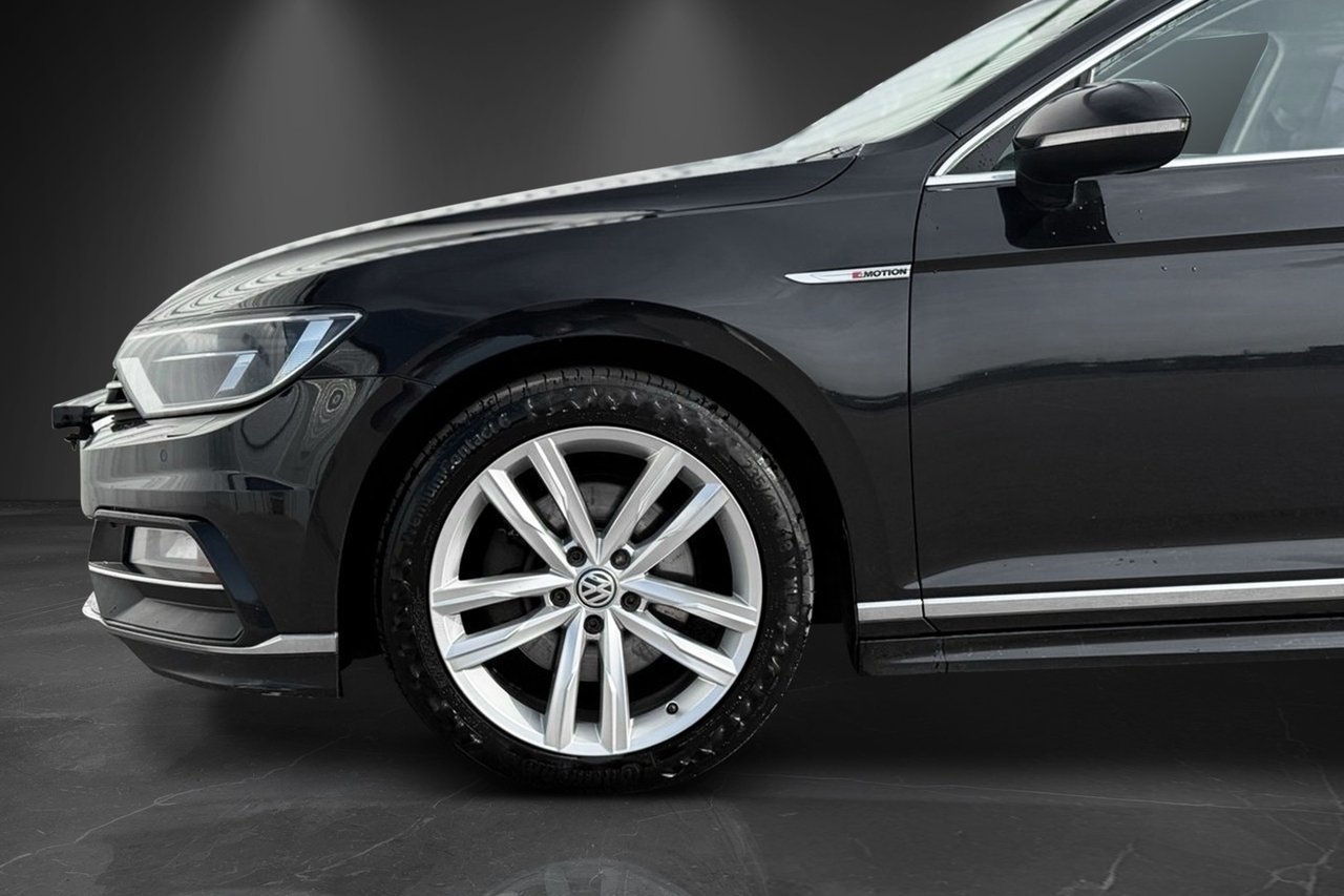 Volkswagen Passat 2017, bild 6/20