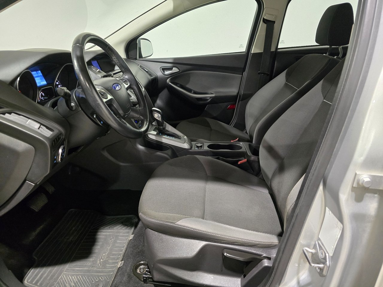 Ford Focus 2012, bild 7/10