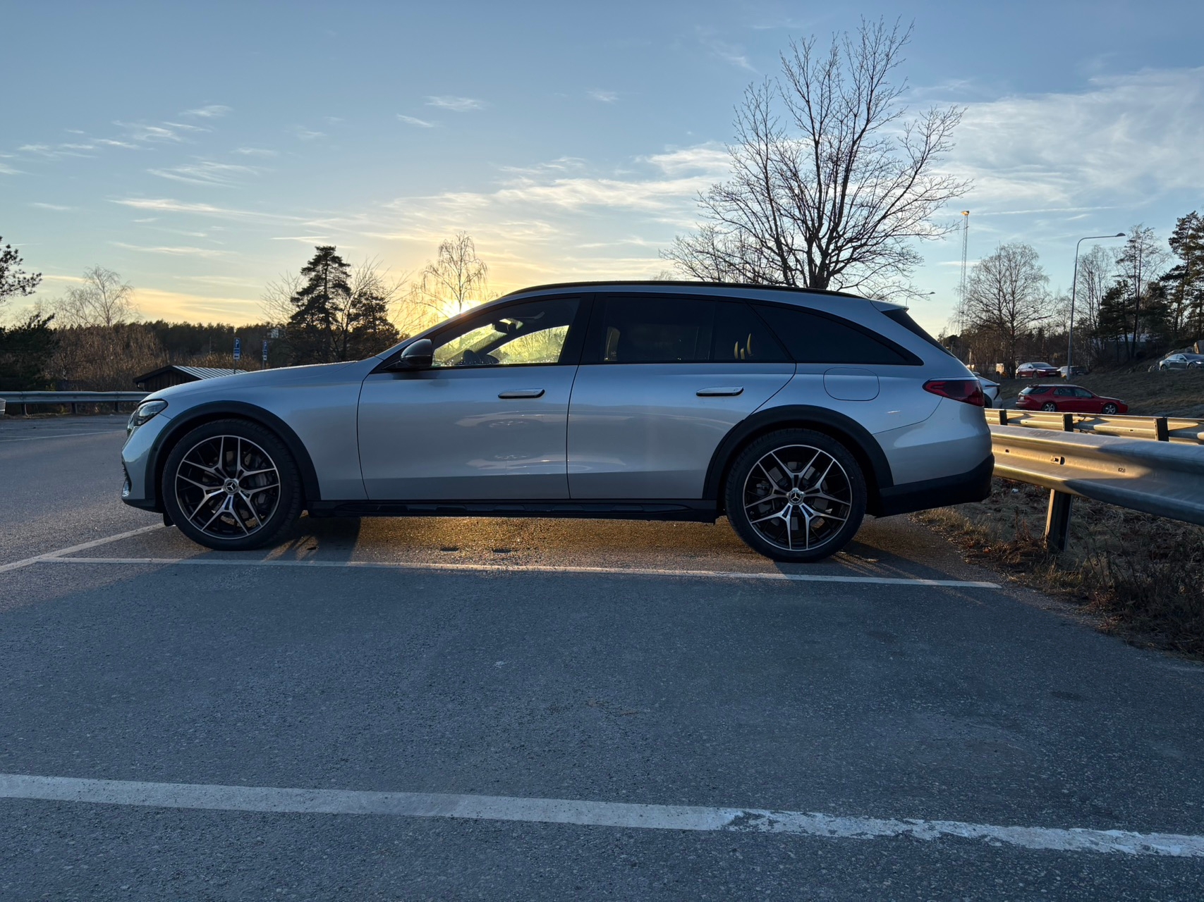 Mercedes-Benz E 300 de All terrain 2026, bild 2/9